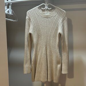 Ribbed Knit Long Sleeve Cream Sweater